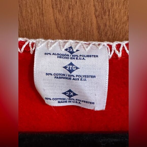 Red Cardigan Teacher Detail size 2x - Picture 2 of 9